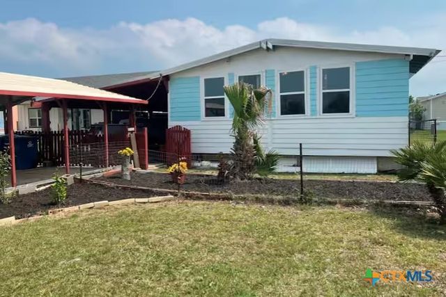 1509 W Polk Avenue, Port O'connor, TX 77982