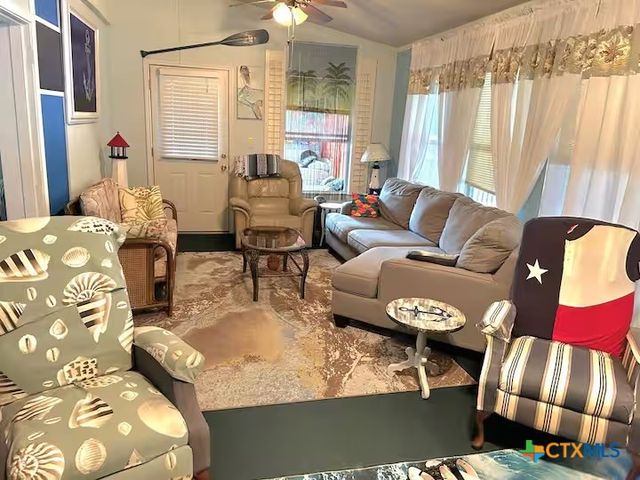 1509 W Polk Avenue, Port O'connor, TX 77982