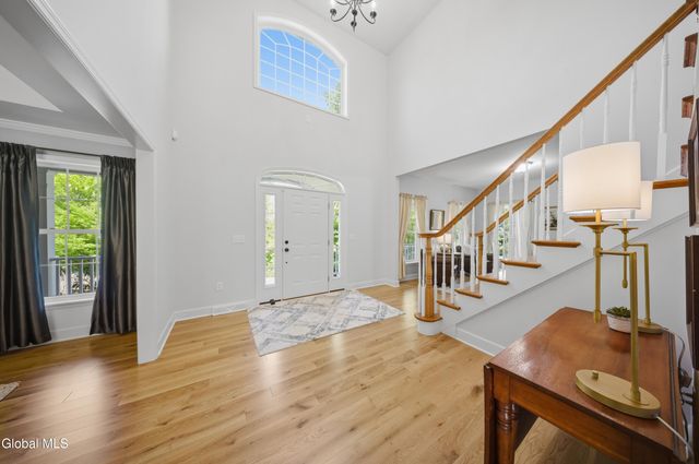 30 Walden Circle, Saratoga Springs, NY 12866