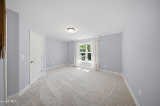 30 Walden Circle, Saratoga Springs, NY 12866