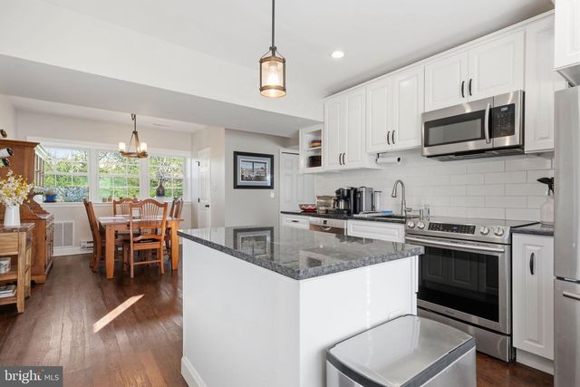 2319 FOREST GROVE RD, Furlong, PA 18925