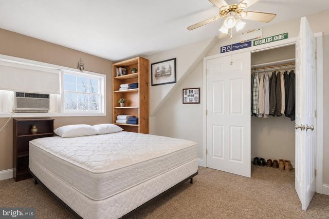 2319 FOREST GROVE RD, Furlong, PA 18925