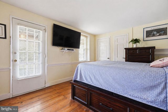2319 FOREST GROVE RD, Furlong, PA 18925