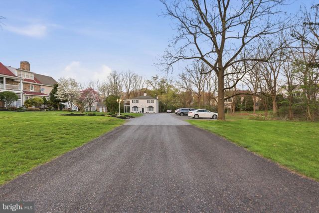 2319 FOREST GROVE RD, Furlong, PA 18925