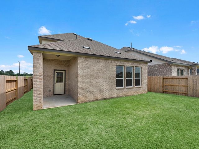 21639 Foxes Trove Trail, Magnolia, TX 77355