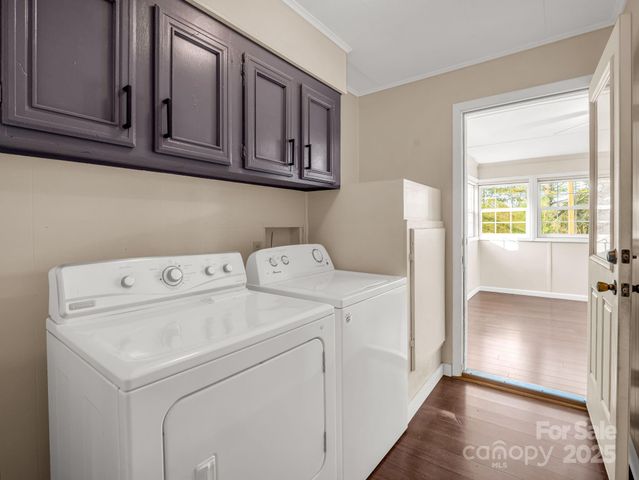 2 Red Apple Drive, Hendersonville, NC 28792