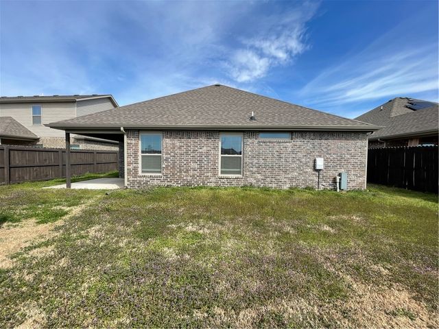 4553 W Divide Drive, Fayetteville, AR 72704