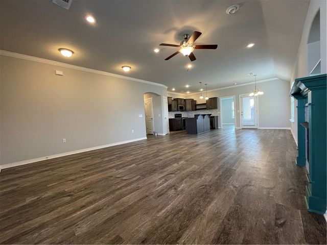 4553 W Divide Drive, Fayetteville, AR 72704