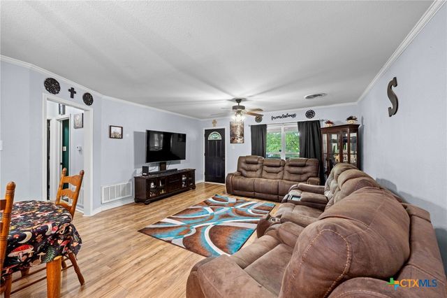 70 Sue Ann Drive, Lampasas, TX 76550