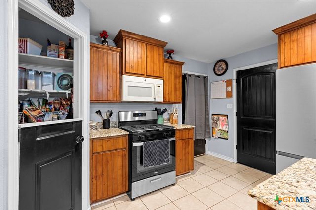 70 Sue Ann Drive, Lampasas, TX 76550