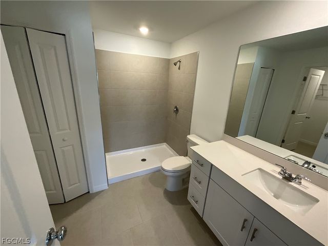 17236 Cantu CT, North Fort Myers, FL 33917