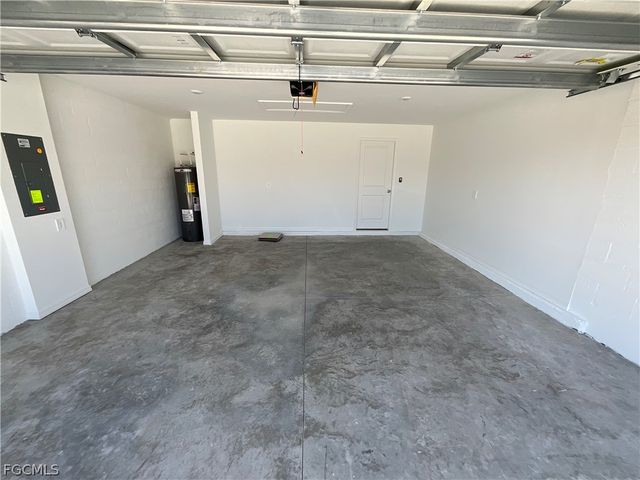 17236 Cantu CT, North Fort Myers, FL 33917