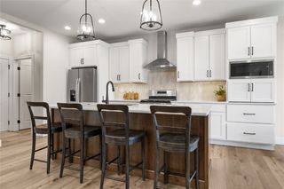 430 15th Avenue SW, Mt Vernon, IA 52314