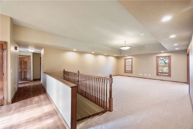 1026 Sherry Drive, Neosho, MO 64850