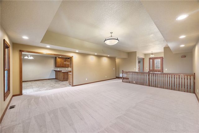 1026 Sherry Drive, Neosho, MO 64850