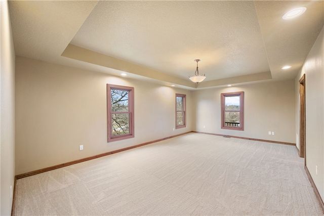 1026 Sherry Drive, Neosho, MO 64850