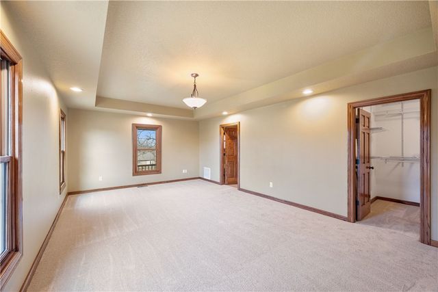 1026 Sherry Drive, Neosho, MO 64850