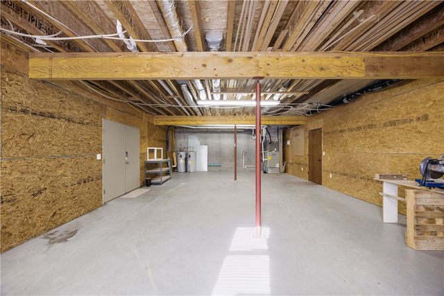 1026 Sherry Drive, Neosho, MO 64850