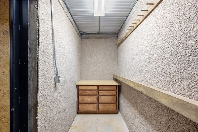 1026 Sherry Drive, Neosho, MO 64850