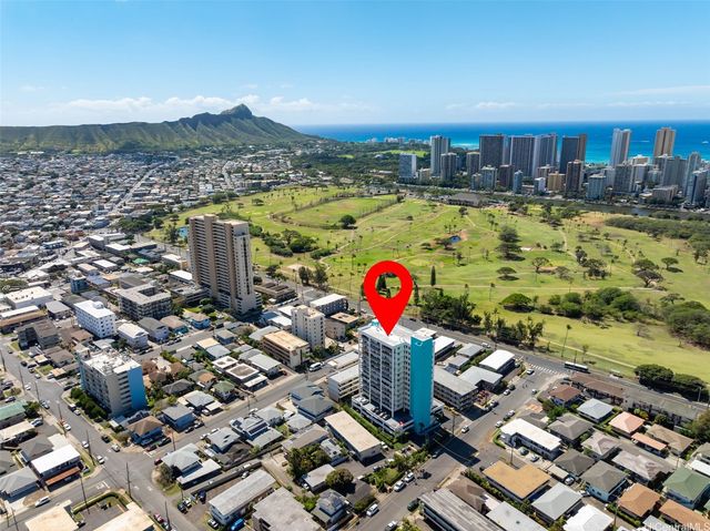 737 Olokele Avenue 703, Honolulu, HI 96816