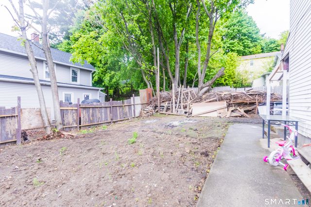1 Ash Street, Waterbury, CT 06704