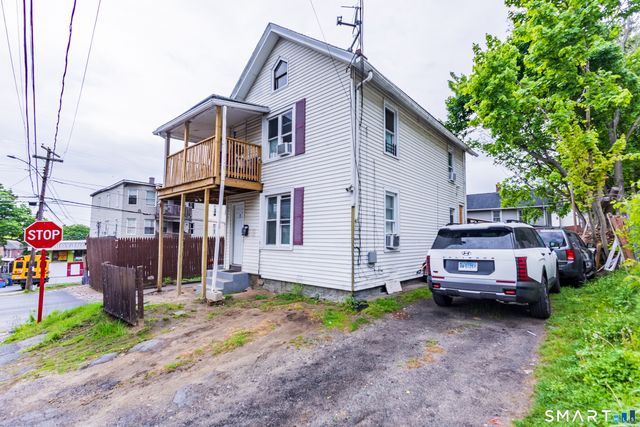 1 Ash Street, Waterbury, CT 06704