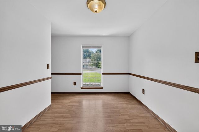 5624 REARDON LN, Woodbridge, VA 22193