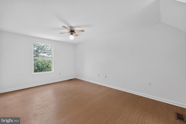 5624 REARDON LN, Woodbridge, VA 22193
