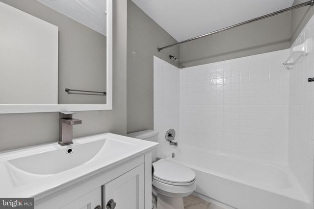 5624 REARDON LN, Woodbridge, VA 22193