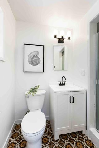 985 Oregon Avenue, Palo Alto, CA 94303