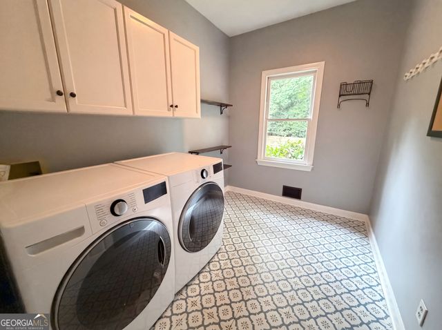 931 Sundew Drive, Alpharetta, GA 30005