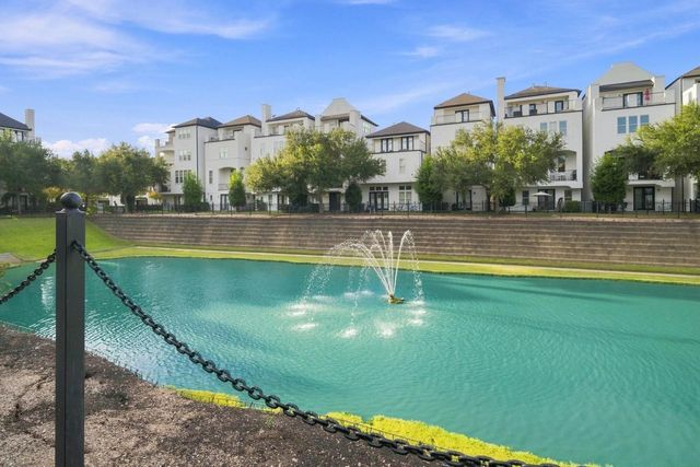 2705 Arabelle Grove, Houston, TX 77007