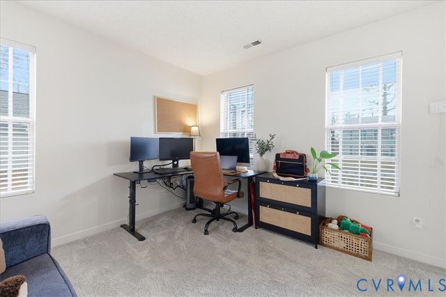 18515 Rollingside Dr, South Chesterfield, VA 23834