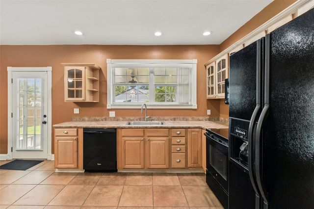 4412 SWEETWATER DRIVE, Tampa, FL 33615