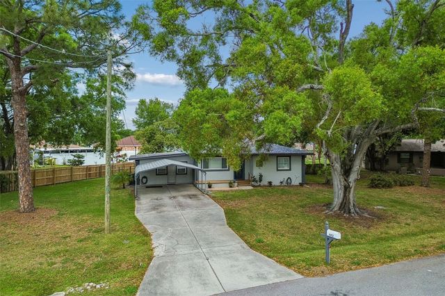 4412 SWEETWATER DRIVE, Tampa, FL 33615