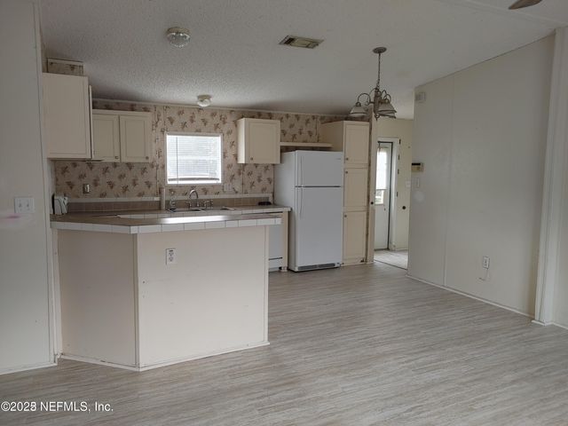 4685 EASTWOOD Court, Keystone Heights, FL 32656