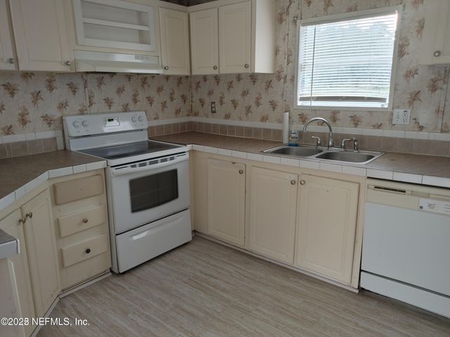 4685 EASTWOOD Court, Keystone Heights, FL 32656