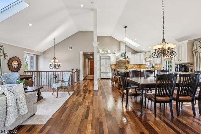 3 Skurla Ln, Hanover Twp., NJ 07981