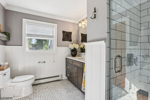 3 Skurla Ln, Hanover Twp., NJ 07981