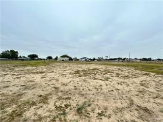 5125 Mile 8 Road, Edinburg, TX 78541