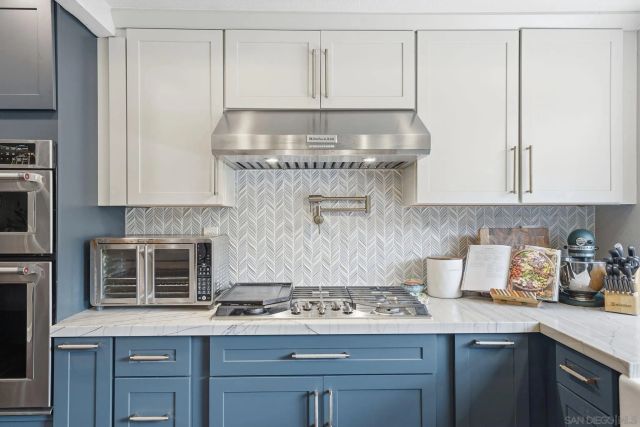 1571 Woody Hills Dr, El Cajon, CA 92019