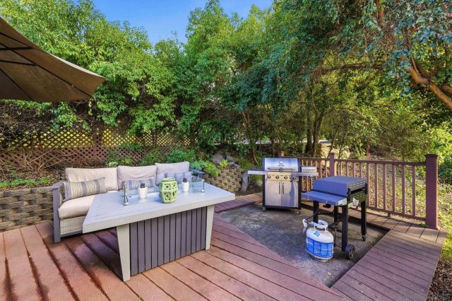 1571 Woody Hills Dr, El Cajon, CA 92019