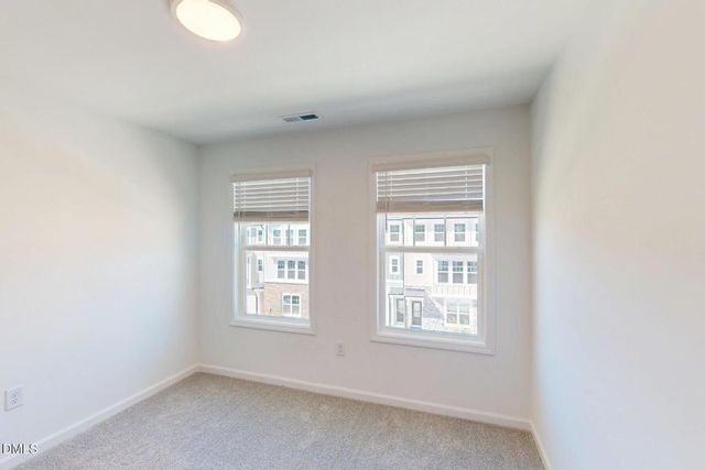 5020 Jowett'S Walk Drive 21, Cary, NC 27519