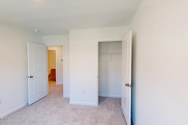 5020 Jowett'S Walk Drive 21, Cary, NC 27519