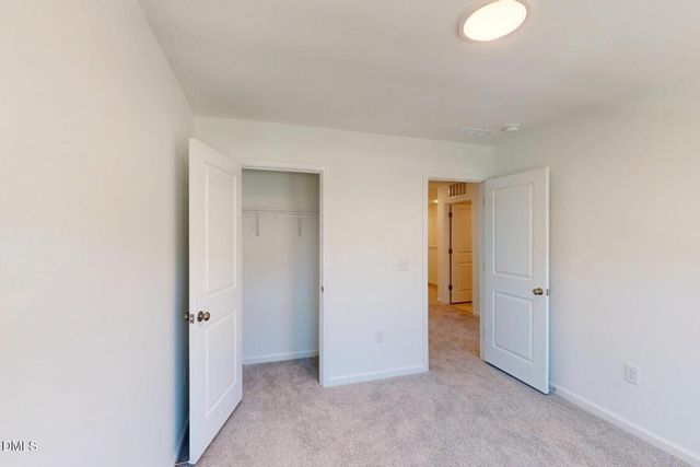 5020 Jowett'S Walk Drive 21, Cary, NC 27519