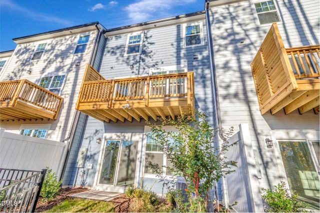 5020 Jowett'S Walk Drive 21, Cary, NC 27519