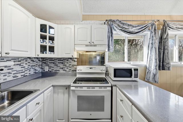 139 HEMLOCK LN, Gerrardstown, WV 25420