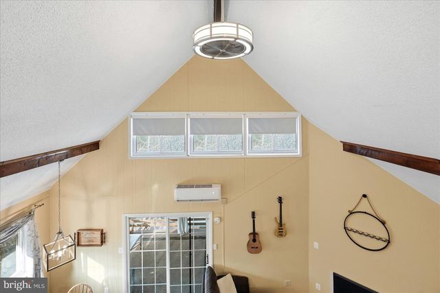 139 HEMLOCK LN, Gerrardstown, WV 25420