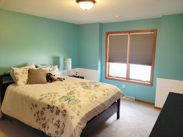 715 Cypress Court, Sun Prairie, WI 53590