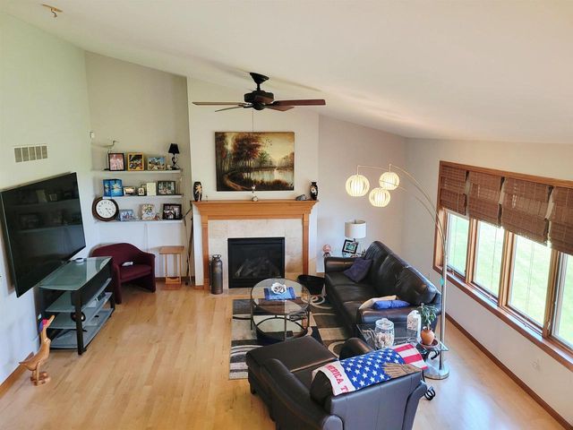 715 Cypress Court, Sun Prairie, WI 53590
